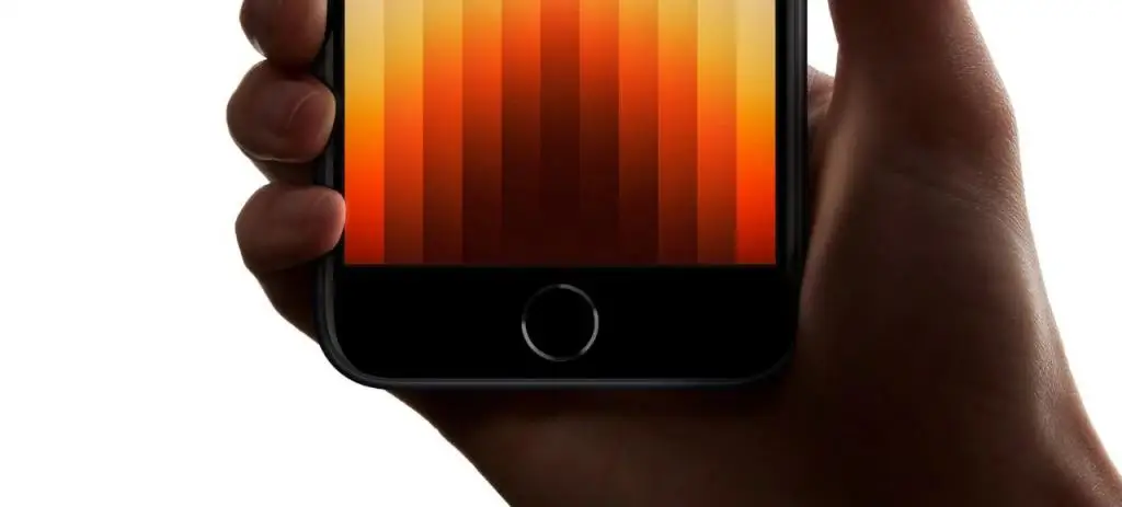 iPhone 15 Pro，无开孔设计的开始！