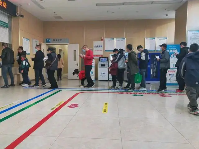 那些刚熬过新冠的人,又被甲流放倒,真是一波未平一波又起 那些刚熬过新冠的人,又被甲流放倒,真是一波未平一波又起
