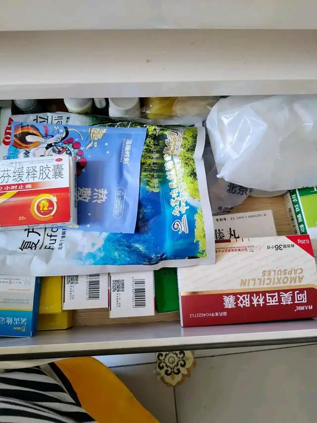 那些刚熬过新冠的人,又被甲流放倒,真是一波未平一波又起 那些刚熬过新冠的人,又被甲流放倒,真是一波未平一波又起