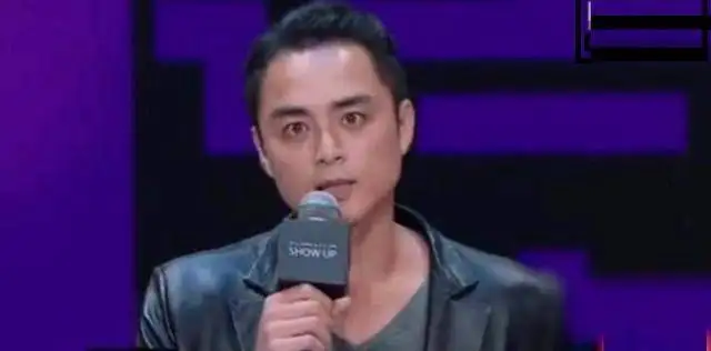迪丽热巴时尚COSMO红毯造型为何如此大胆？