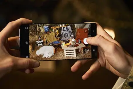 拍照打卡新姿势 三星 Galaxy S22 系列春游必备 拍照打卡新姿势 三星 Galaxy S22 系列春游必备