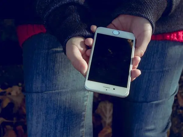 iPhone 开始在俄罗斯遭禁用了:不安全!苹果此前已在该国停售 iPhone 开始在俄罗斯遭禁用了:不安全!苹果此前已在该国停售