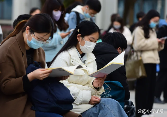 曹德旺谈大学生热衷考公，观点中肯却遭反驳，不如直说给你打工