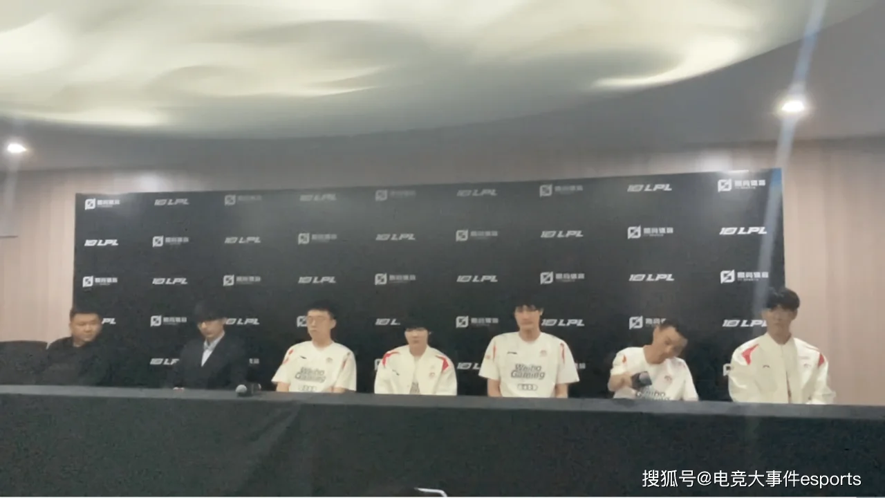 WBG被BLG零封淘汰！赛后采访暴露原因所在，侯爷这是要被下课？