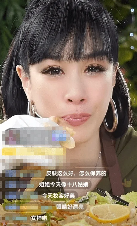 感情亮红灯？钟丽缇直播时默默流泪引发婚变猜测