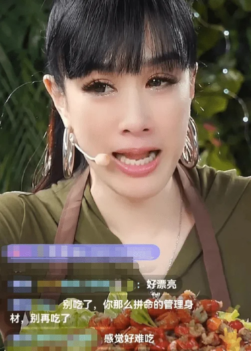 感情亮红灯？钟丽缇直播时默默流泪引发婚变猜测