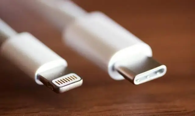 苹果转性了?iPhone 15 系列或将引入 USB 4 传输技术 苹果转性了?iPhone 15 系列或将引入 USB 4 传输技术