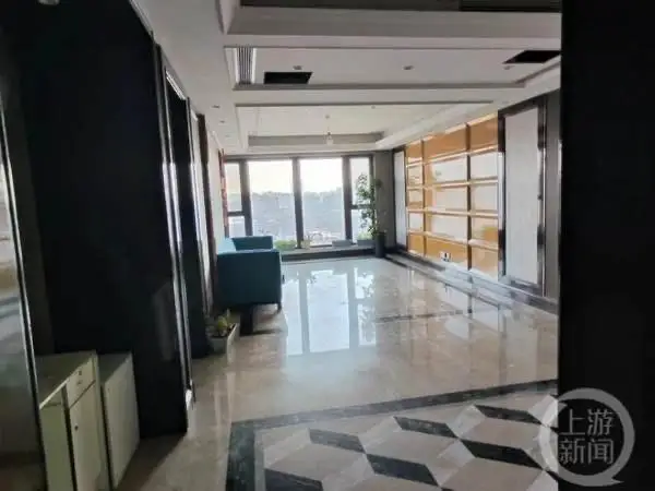 曲婉婷名下2套房产被法拍：起拍价共450万元，尚无人出价