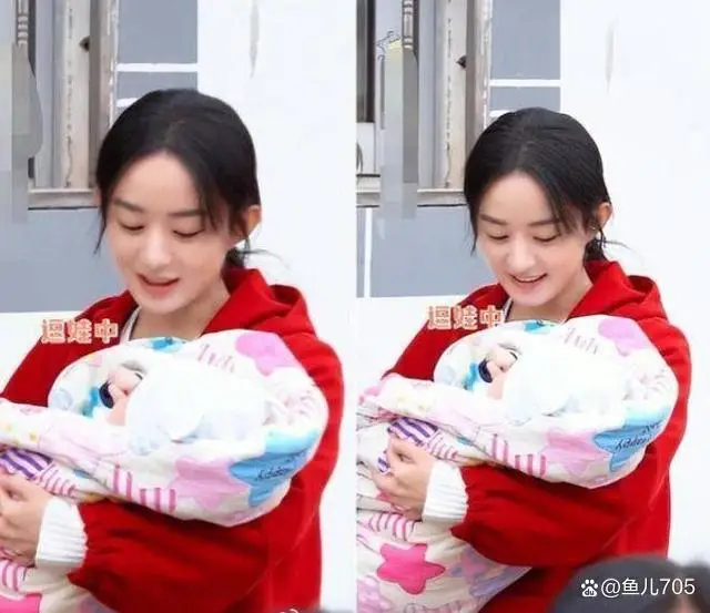 赵丽颖街边哄儿子被拍 赵丽颖街边哄儿子被拍