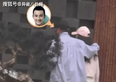 白宇结婚？文章新女友？何炅身材？大小s热搜包年？