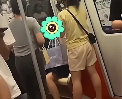 上海地铁女子自称市长孙女辱骂他人，引发网友热议，官方对此回应