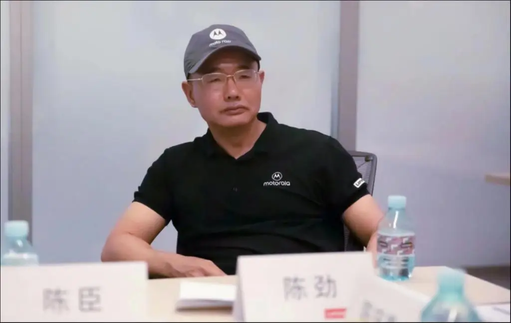 联想陈劲:小折叠屏手机已到爆发前夜,未来普及将成趋势 联想陈劲:小折叠屏手机已到爆发前夜,未来普及将成趋势