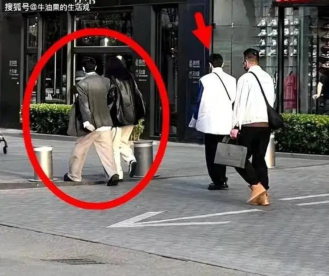 井柏然刘雯官宣结婚：不公开恋情不秀恩爱，直接结婚燃炸了