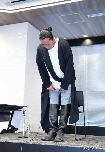 广末凉子丈夫为妻子出轨道歉，含泪自责是我的错，会用生命捍卫她