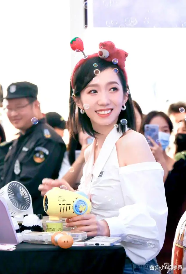 孟美岐演唱会门票两天还没卖完!艺人光环受挫? 孟美岐演唱会门票两天还没卖完!艺人光环受挫?