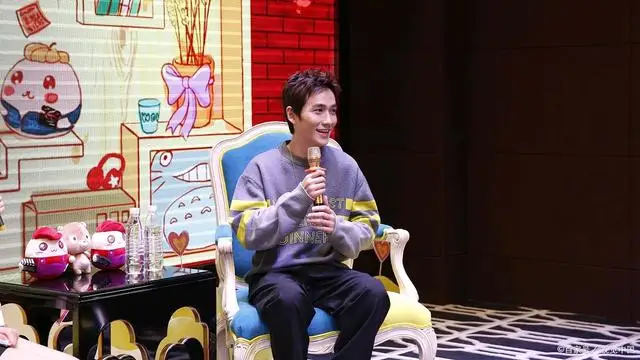 朱一龙20亿票房男主 朱一龙20亿票房男主