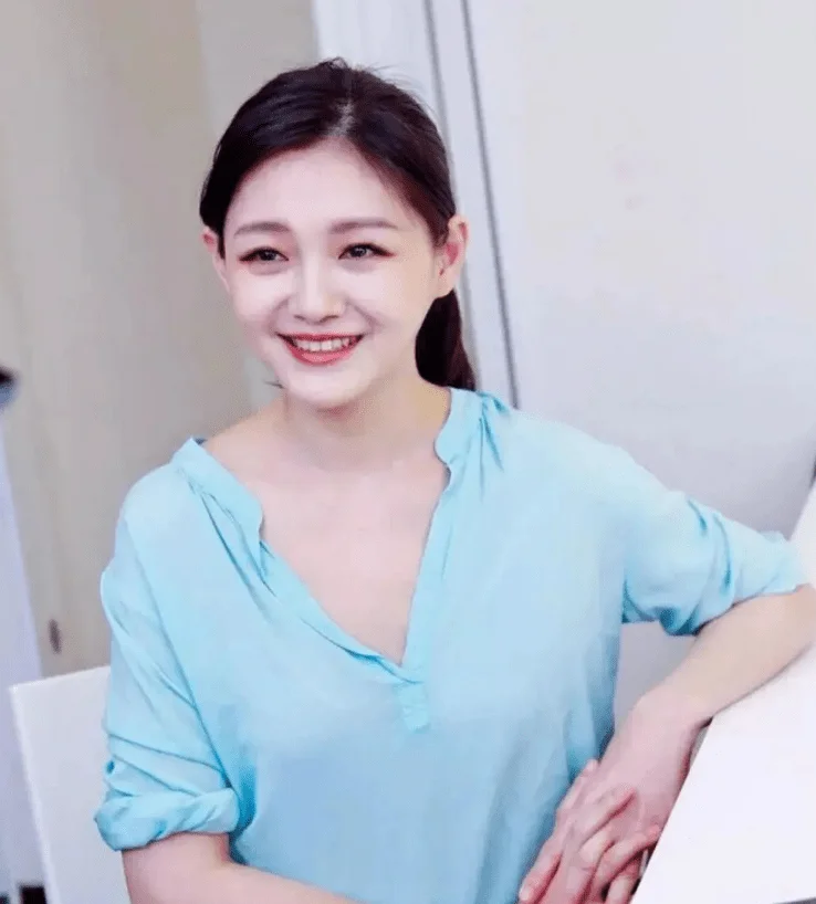 大S遭具俊晔囚禁？男方拒绝她出门，透露婚后现状被指感情出问题