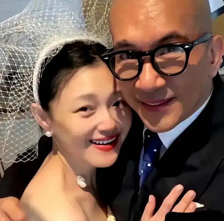 大S和具俊晔抱头痛哭？韩综曝光大S具俊晔时隔多年重逢画面再升级