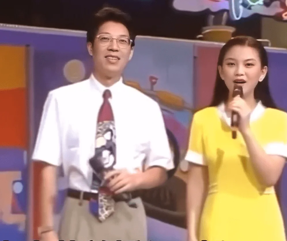 47岁的李湘宣布退休，从女主持人转身的布局，早在23年前就已开始