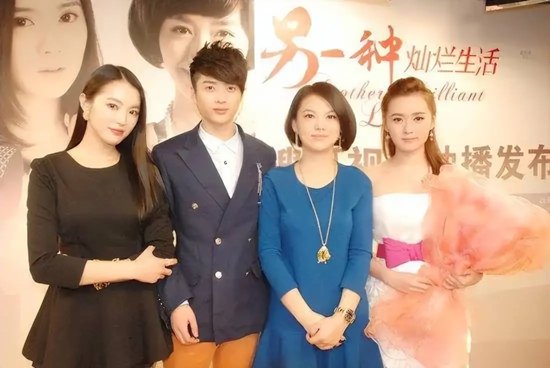 47岁的李湘宣布退休，从女主持人转身的布局，早在23年前就已开始