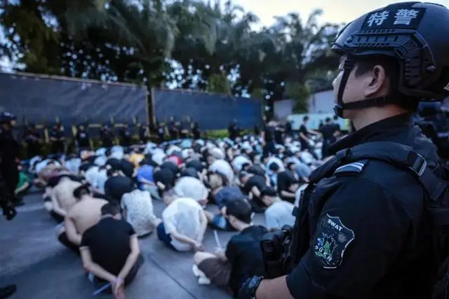 捷报频传!1207名缅北涉我国电诈犯罪嫌疑人移交我方 捷报频传!1207名缅北涉我国电诈犯罪嫌疑人移交我方