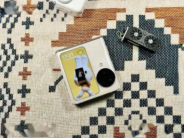 OPPO Find N3 Flip最美小折叠体验，只说缺点，有被劝退吗？