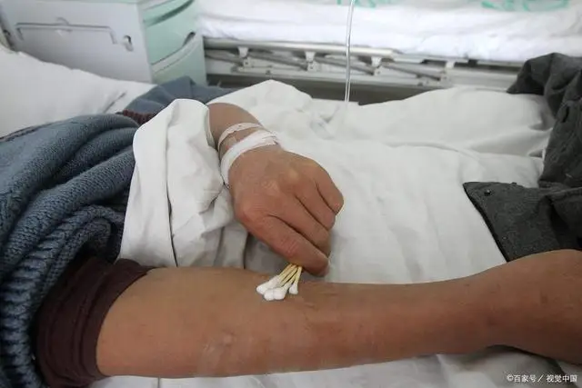 艾滋夫妇的真实故事：输血感染艾滋，儿子顺利出生