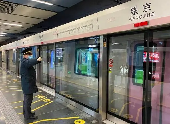 北京地铁亏损240亿，武汉地铁盈利15亿，原因何在？