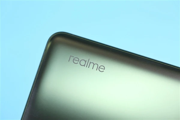 真我realme发布2亿台手机销量，未来将聚焦GT和数字系列
