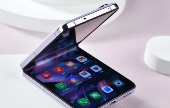 OPPO Find N3 Flip折叠屏手机深度解析：精巧外观下的广阔视界