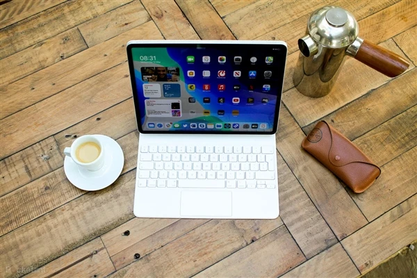 苹果新品发布波澜不惊：iPad Pro与iPad Air的升级与市场挑战