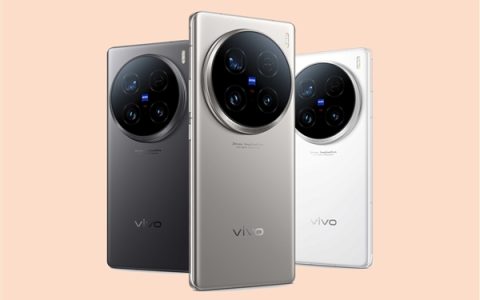 vivo X100 Ultra维修配件揭秘：旗舰级的硬件投资与精湛工艺