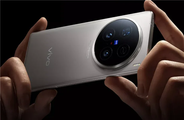 vivo X100 Ultra 璀璨登场：颠覆视界，引领2亿像素摄影新纪元