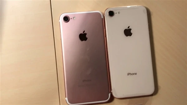 iPhone 16 Pro复古新风尚！香槟金配色惊艳曝光，经典再现