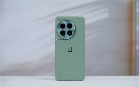 一加13震撼来袭！骁龙8 Gen4加持，跑分超越iPhone 16 Pro Max