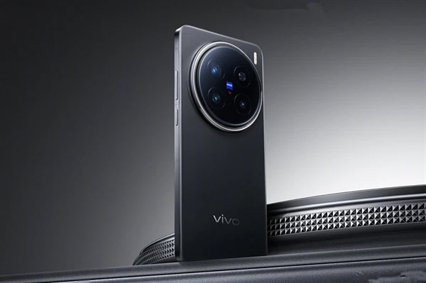 vivo X200 Pro拍照炫光问题获官方重视，11月20日前推出软件优化解决方案