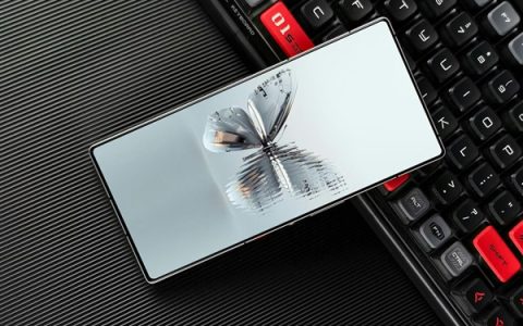 红魔10 Pro系列震撼发布：揭秘悟空屏背后的五年研发与144Hz刷新率突破